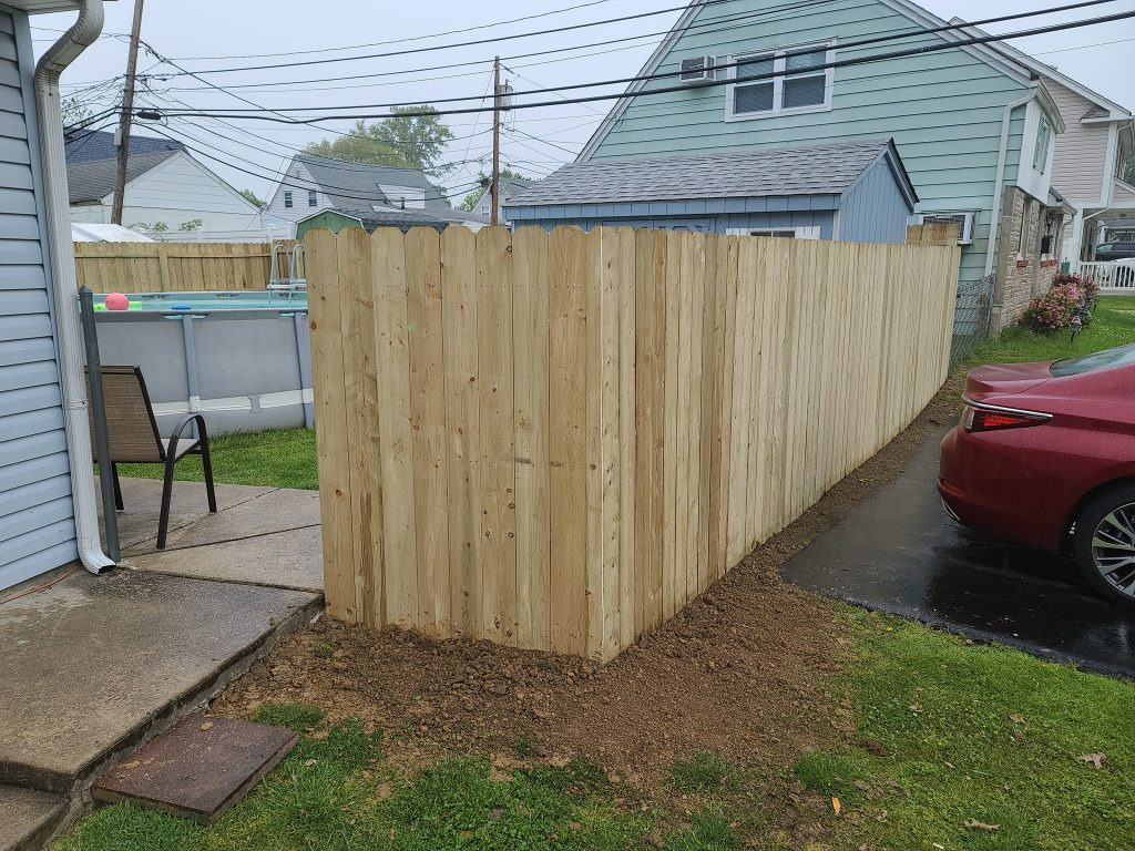 Landscaper in Woodbury, NJ Philz Landscaping & Contracting LLC