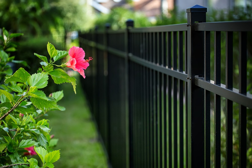Aluminum fence installation